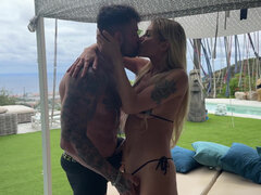 Arsch, Blondine, Blasen, Hundestellung, Hd, Masturbation, Natürlichen titten, Russisch