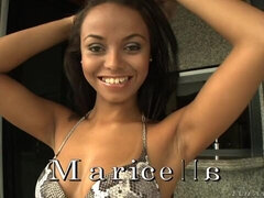 Ερασιτέχνης, Μεγάλα βυζιά, Μελαχροινή, Μαλακία με το δάχτυλο για γυναίκες, Αυνανισμός, Ώριμη γυναίκα, Γυμνός, Μόνος