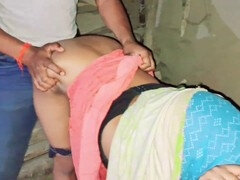 처음, 인도인, 키스, 대단히, 하녀, 야외의, 비서, 유니폼