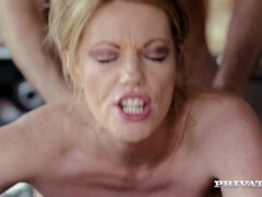 Stora tuttar, Blondin, Brittisk, Bystig, Sperma shot, Hardcore, Tuttar, Våt