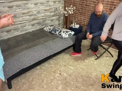 デカ尻, フェラチオ, 浮気する, 毛深い, 手コキする, オナニー, スインガー, 妻