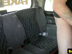 Czech cab honey gives head to pay cabfare