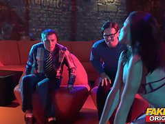 Velike joške, Fafanje, Rjavolaska, Zunanji izliv, Pošast, Orgazem, Tetovaže, Trojček