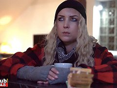 Velike joške, Zunanji izliv, Dekle drka tiča, Hotel, Orgazem, Prvoosebno snemanje seksa, Muco, Tuširanje