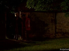 입에 사정, 사정 샷, 여자, 두여자와 한남자, 자연적인, 나체의, 타는, 스타킹