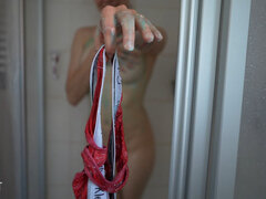 Squirt Clip Interrupted by Two Men!