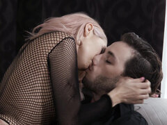 Pik sutte, Hundestilling, Give finger, Brækfornemmelse, Slikning, Fisse, Spanking