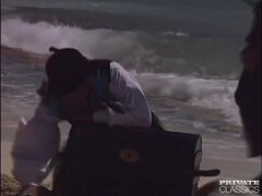 Public, Plan cul à trois, Rétro ancien