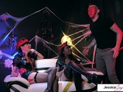 Большая жопа, Большие сиськи, Брюнетки, Сперма на лице, Секс без цензуры, Хд, Каблуки, Натуральные сиськи