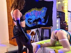 Anal, Dominacion femenina, Amante, Esclavo, Strapon, Juguetes, Tren, Puta