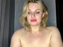 Bambino, Tette grandi, Tette