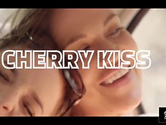 아랍, 흑갈색 머리, 발, 헝가리인, 부엌, 레즈비언, 나이든, 밀프