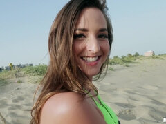 Beach Bum Babe - American beauty with big bum Amirah Adara fucked outdoors