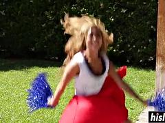 Asijské, Velké péro, Velké kozy, Blondýna, Stříkání spermatu, Honění, Hardcore, Tetování