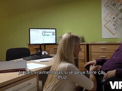 ブロンド, フェラチオ, カップル, チェコ, Hd, ハメ撮り, 公共, ティーン