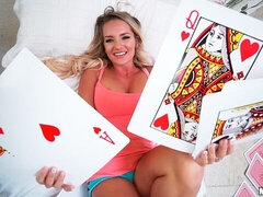 Μεγάλος κώλος, Μεγάλα βυζιά, Πίπα, Συμπαθητική, Σε στάση σκύλου στα τέσσερα, Μαλακία, Σκληρό, Μουνί