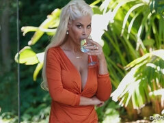 Anale, Culo grosso, Grande cazzo, Tette grandi, Bionda, Pompino, Da dietro, Tette