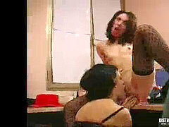 Анальный секс, Семяизвержение, Группа, Итальянки, Лесбиянка, Оргии, Чулки, Винтаж