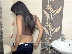 18 ans, Amateur, Sucer une bite, Couple, Indienne, Chatte, Douche, Maigrichonne