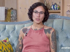 Leie, Fingern, Hd, Masturbation, Natürlichen titten, Solo, Schwedisch, Tätowierung