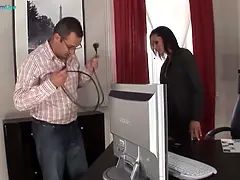 Beautiful businesswoman cameron gets what she wants from computer repairer