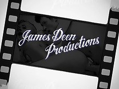 BIG FAKE TITS BLONDE BRITNEY AMBER SHOWS OFF HER BODY AND MASTURBATES