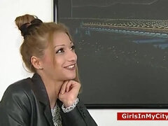 赤毛, おもらし, 生徒, スインガー, 三人, オッパイの, おもちゃ