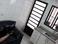 Hatalmas hátsó, Tekintélyes didik, Szőke, Kebles, Begyek