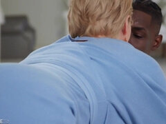 Amaterji, Velika rit, Velike joške, Busty, Hardcore, Milf, Mama, Joške