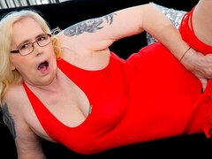 Amatőr, Testes gyönyörű hölgy, Tekintélyes didik, Cumizás, Kutya póz, Szőrös, Érett koros, Érett feleség