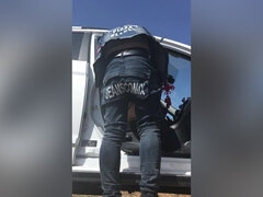 Chinese girl public blow and fuck in car