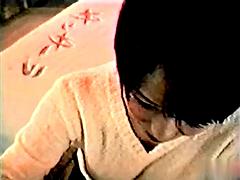 Amatööri, Isot tissit, Suihinotto, Kermakakku, Japanilainen, Tissit, Vuosikerta