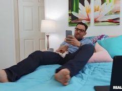 Łazienka, Sypialnia, Obciąganie, Brunetka, Para, Obciąganie, Lizanie, Cipka