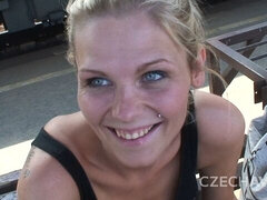 아마추어, 엉덩이, 금발의, 오랄섹스, 도기스타일, 보지, 면도된, 청소년