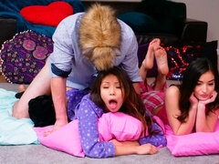 Zadok, Kuřba, Brunetka, Na psíka, 2 ženy 1 muž, Honění, Vyholené, Teenka