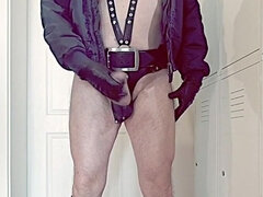 Amatéri, Veľké péro, Gay, Koža, Sólo, Uniforma