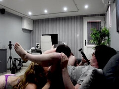 18, Stor rumpe, Kukk suging, Britisk, Sæd i munnen, Alene, Tenåring, Trekant