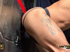 Amateur, Grosse bite, Sucer une bite, Partouze, Homosexuelle, Fille latino, Muscle, Orgie