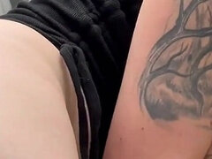 アナル, お尻, 女, オナニー, 小柄, オマンコ, 一人, タトゥー