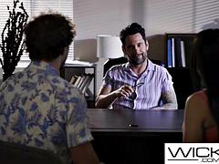 Kotě, Velké péro, Velké kozy, Blondýna, Kuřba, Honění, Realita