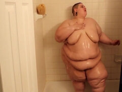 obese ssbbw shower - amateur bitch with saggy tits