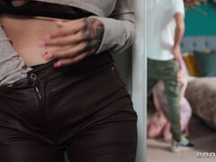 아기, 금발의, 두여자와 한남자, 대단히, 밀프, 엄마, 쓰리섬, 젖가슴