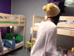 Stora tuttar, Avsugning, Bystig, Hardcore, Hotell, Naturliga tuttar, Porrstjärnor, Tuttar