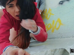 Baben, Avsugning, Långt ner i halsen, Doggystyle, Fingering, Slick, Pov, Verklighet