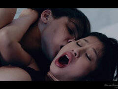 Amatööri, Aasialainen, Ensimmäinen kerta, Lesbo, Luonnolliset tissit, Pillu, Tissit