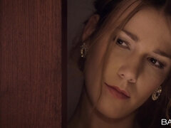 Alexis Crystal wanna join to horny couple