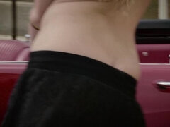 Itsetyydytys, Luonnolliset tissit, Ulkona, Pienikokoinen, Pillu, Soolo, Tatuointi, Tissit