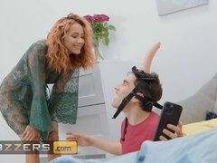 Obciąganie, Wytrysk do ust, Styl na pieska, Kneblowanie, Hd, Cipka, Rudowłosa, Ogolona