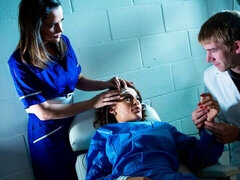 큰 엉덩이, 큰 음경, 큰 가슴, 오랄섹스, 도기스타일, 짧은 머리, 빼빼한, 청소년