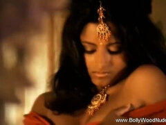 Asiater, Babe, Brunette, Hd, Inder, Milf, Mamma, Alene